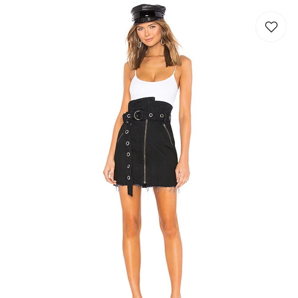 GIRLFRIEND Revolve Ava Paper Bag Moto Skirt in Blackout